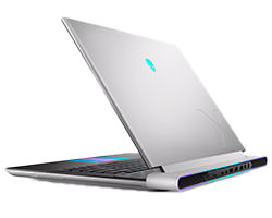 ALIENWARE X16